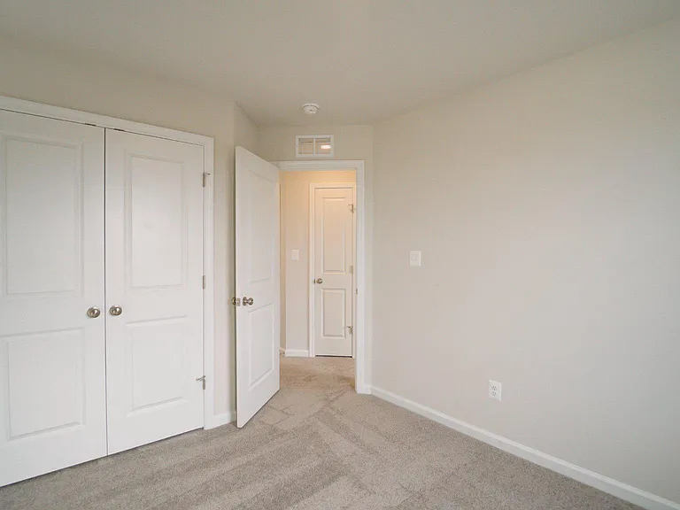1350 Red Clover Ln — Photo 28