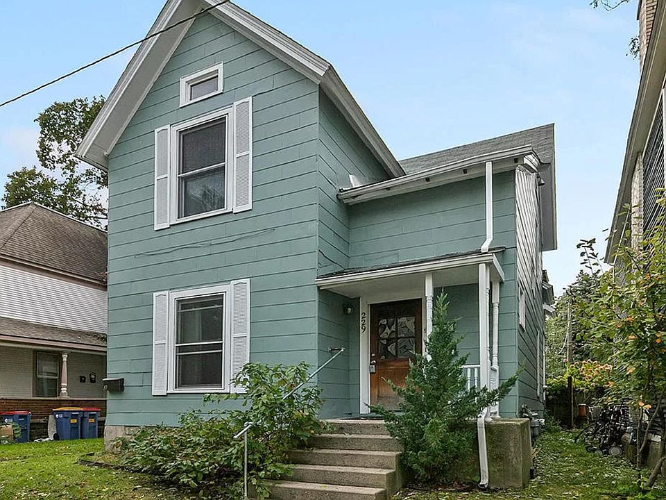 2nd image of 229 Oakley Pl NE APT 1