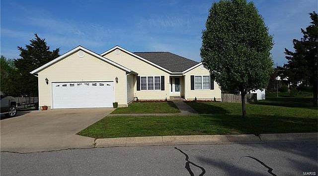 1st image of 31 Westwood Dr