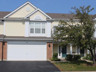 324 S Valor Ct, Palatine, IL, 60074