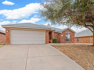 427 Nutmeg, Burleson, TX 76028