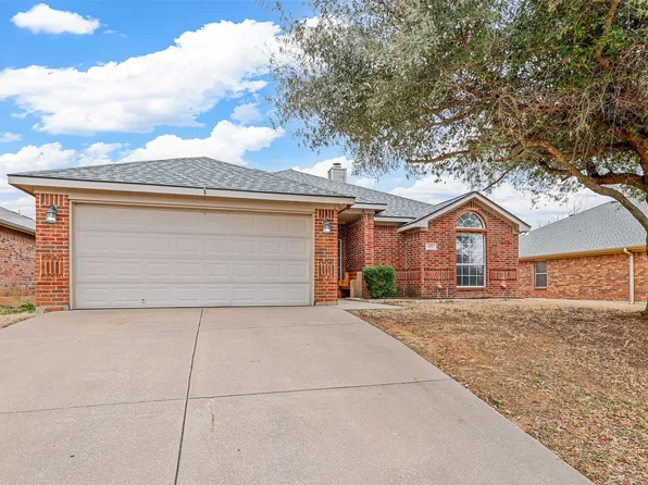 427 Nutmeg, Burleson, TX 76028