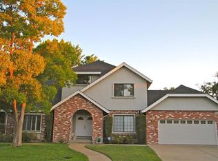 10 Evros River Ct, Sacramento, CA