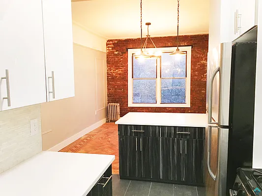 Rented by EXR | media 20