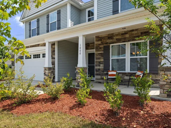 1000 Atlantis St, Fuquay Varina, NC 27526