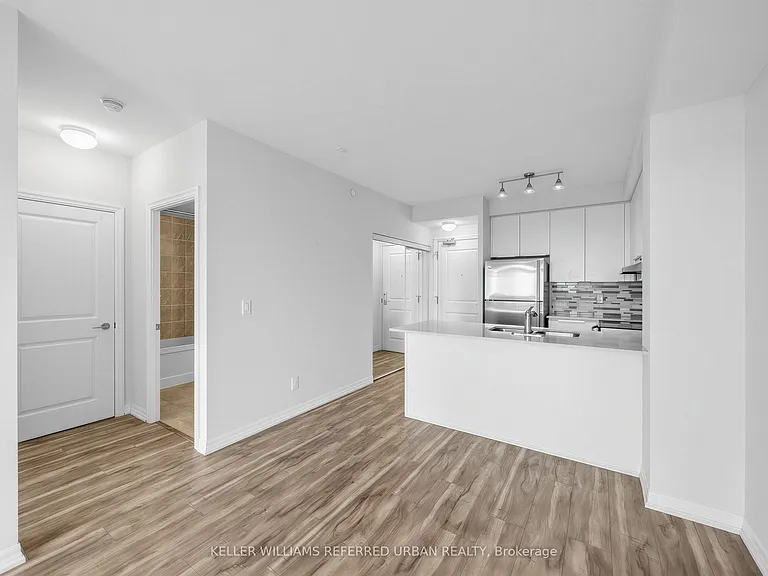 3563 Lake Shore Blvd W #708 — Photo 8