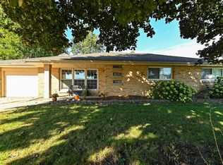 5305 S 110th St, Hales Corners, WI 53130