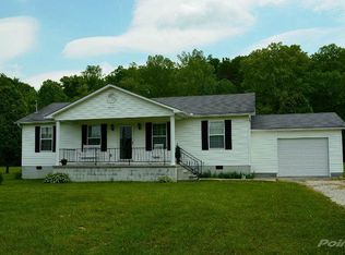 256 Hickory Grove Ln, Stanton, KY 40380