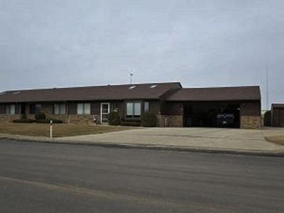 600 24th Ave SW, Minot, ND, 58701