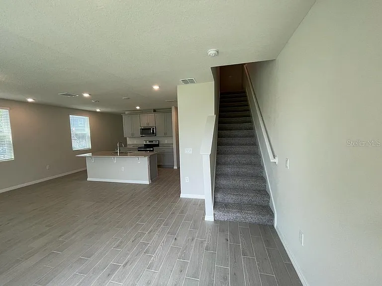 407 Legacy Loop — Photo 23