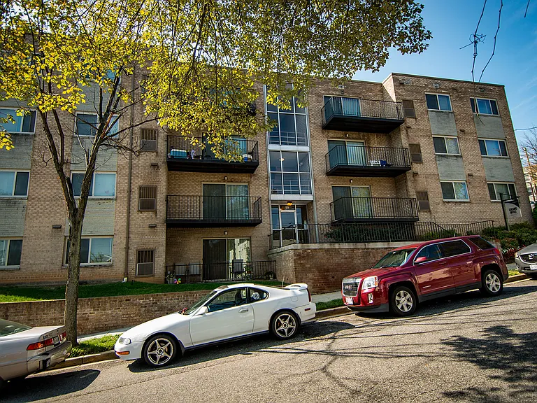 Clermont Apartments Building Street Parking