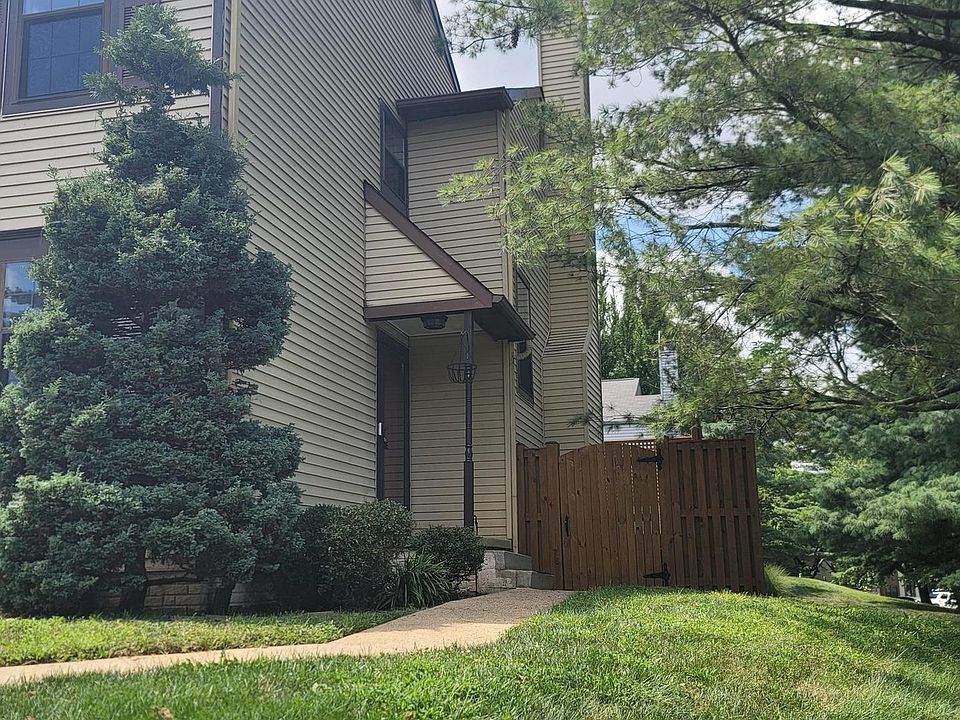 1st image of 23 Jermyn Ct