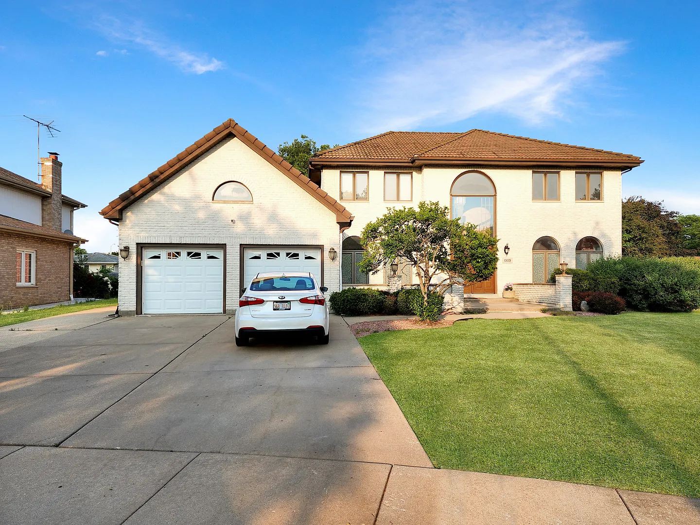 1303 N Joseph Ln photo 1