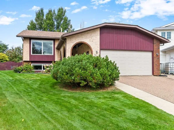 4018 S 58 Avenue Close, Lloydminster, AB T9V 2P6