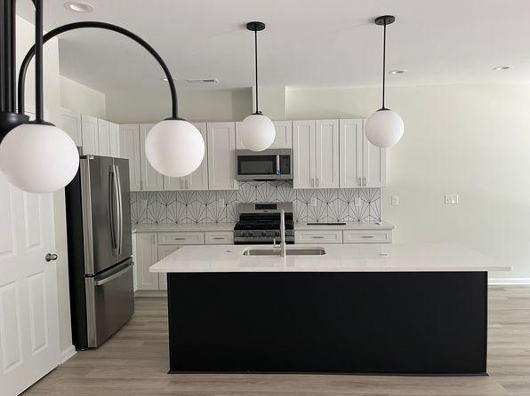 1123 Blessing Orchid Aly