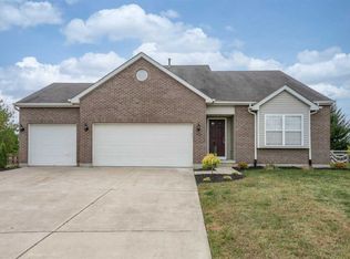 915 Providence Ct, Trenton, OH 45067