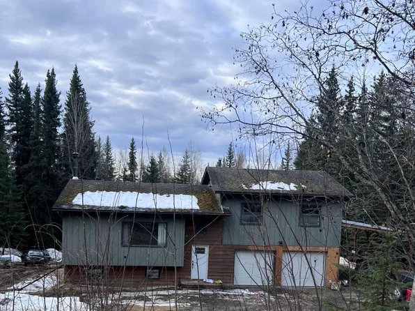 2085 Sara Lynn Rd, Fairbanks, AK 99712