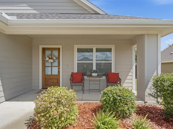 211 Clover Cir, Weatherford, TX 76086