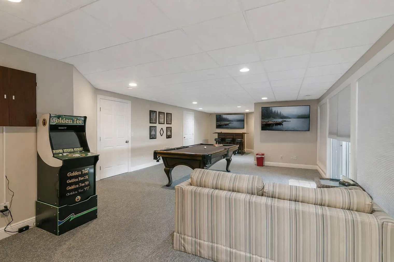 5 bed, 3.0 bath, 3509 sqft, $11,423 — Photo 3
