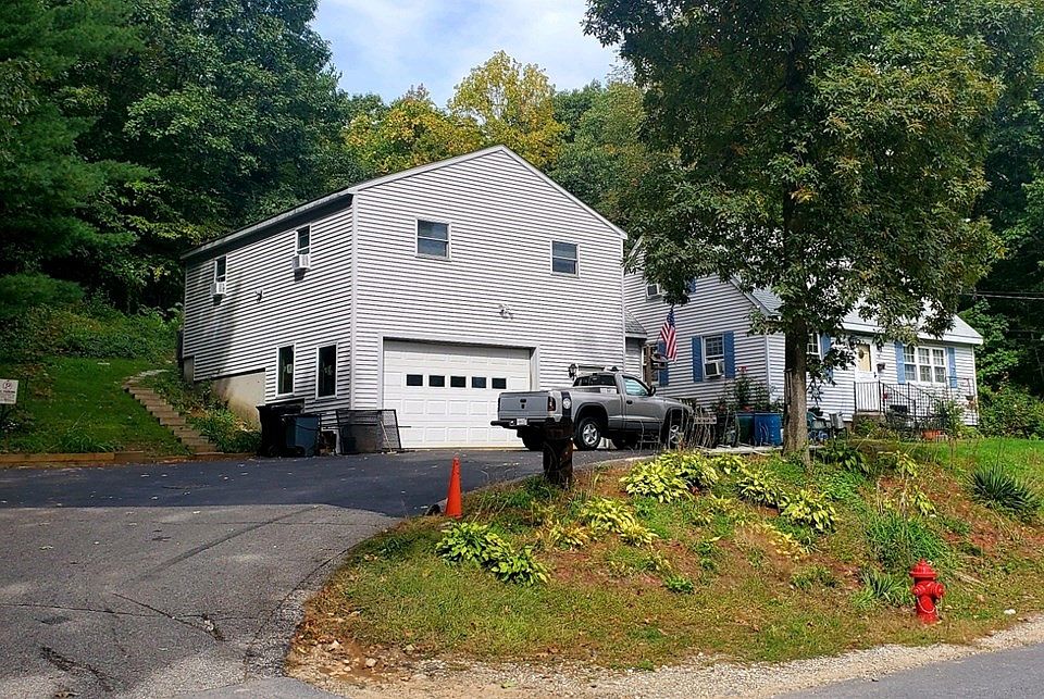 162 Old Worcester Rd, Charlton, MA 01507 Zillow
