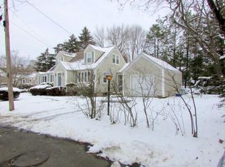 28 Hattie Ave, Smithfield, RI 02828