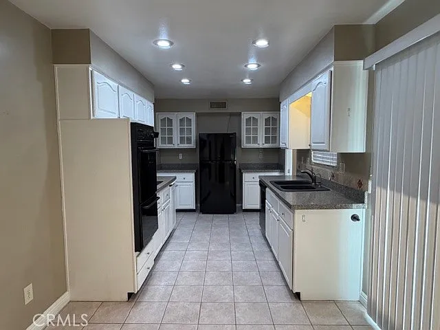 25861 McCall Blvd — Photo 2