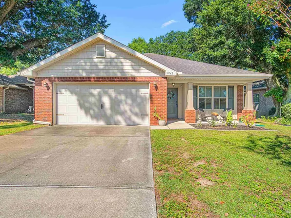 10542 Millbrook Dr, Pensacola, FL 32534