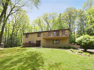 156 Stadley Rough Rd, Danbury, CT 06811