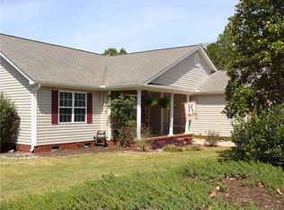 101 Richland Cove Rd, Anderson, SC 29626