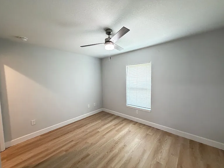 16815 SW 50th Cir — Photo 12