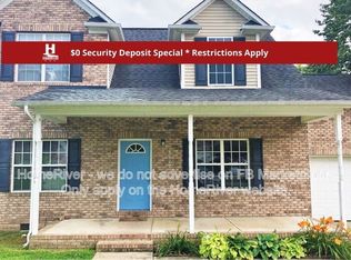 4027 Raccoon Run Ct, Matthews, NC 28105