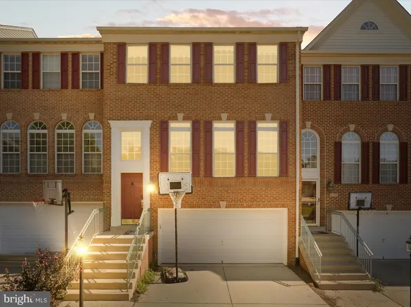 13612 Cedar Run Ln, Herndon, VA 20171