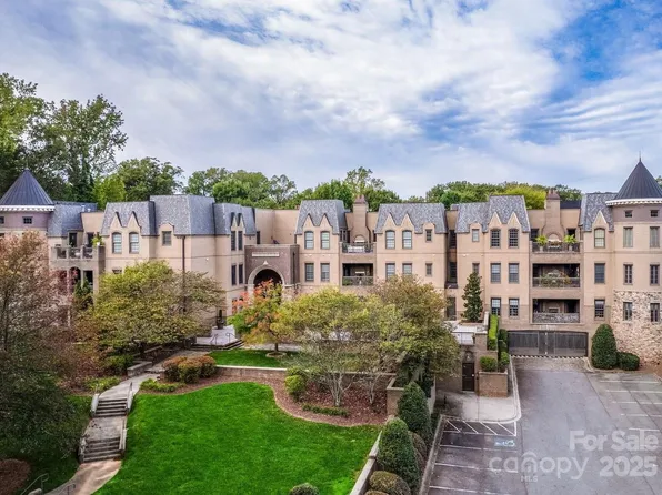 3238 Park Rd, Charlotte, NC 28209