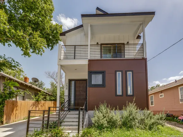 2638 E COMMERCE ST, San Antonio, TX 78203