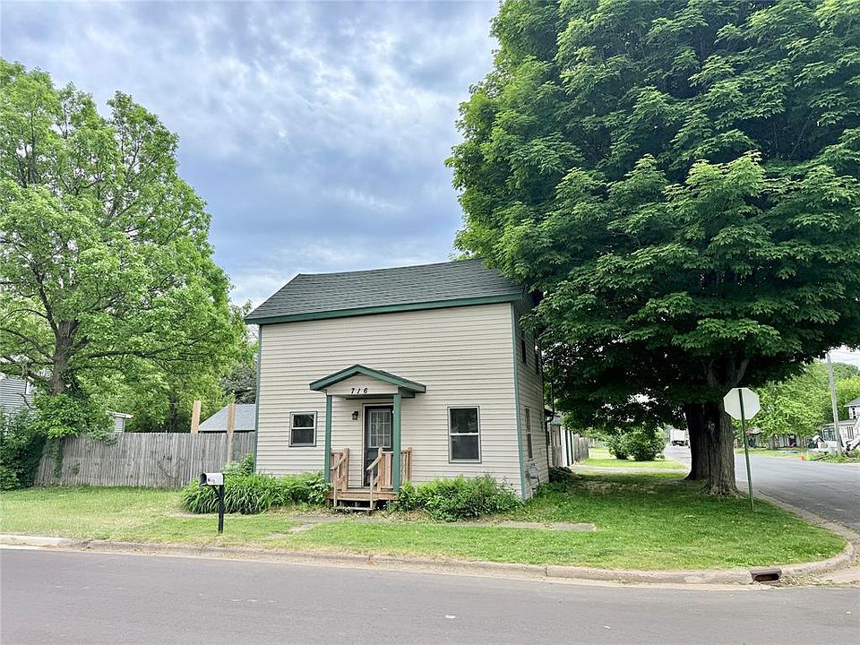1st image of 716 Lee Street