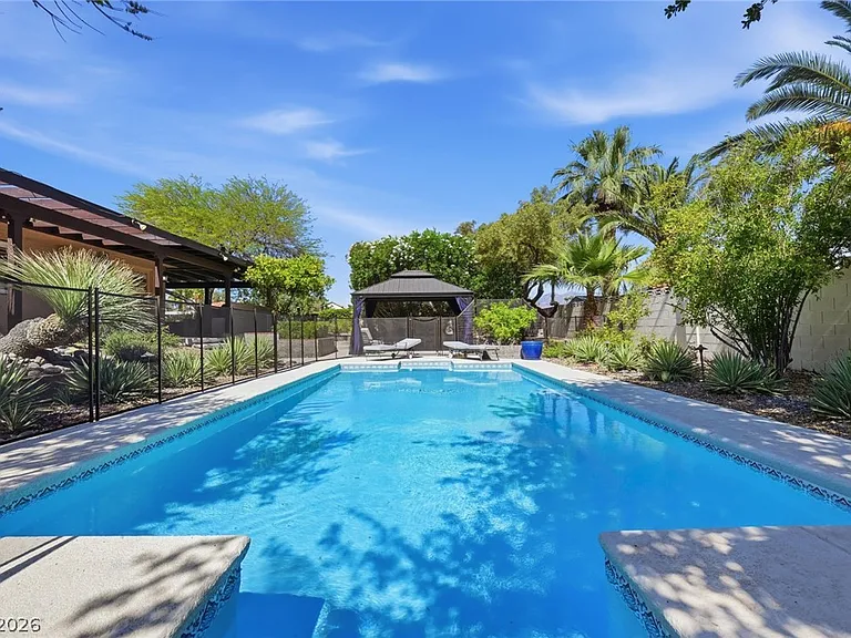 1410 S Monte Cristo Way — Photo 50