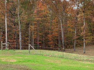 248 Crockett Creek Dr, Jamestown, TN 38556