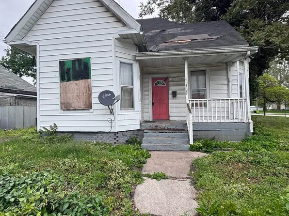 802 N Clay Ave, Jacksonville, IL 62650