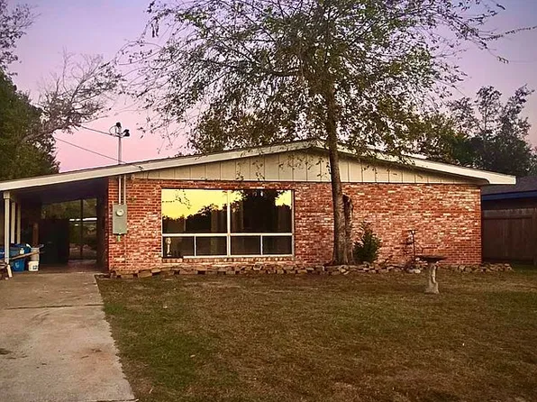 4411 Tamarack St, Lake Charles, LA 70605