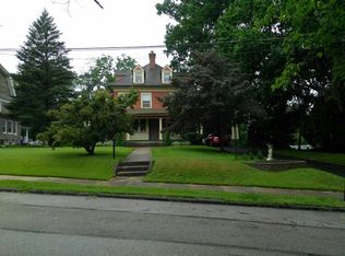 7304 Sharpless Rd, Elkins Park, PA 19027