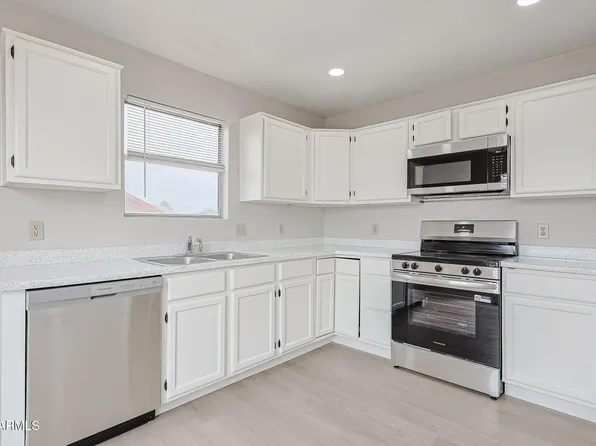 6910 N 78TH Avenue, Glendale, AZ 85303