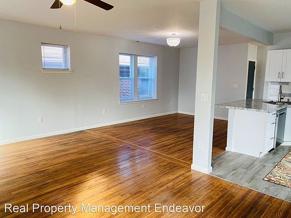 3rd image of 4521 Elmbank Ave Unit A