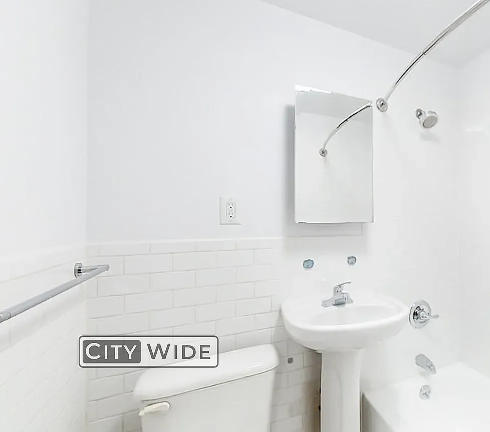 517 3rd Avenue — Photo 3