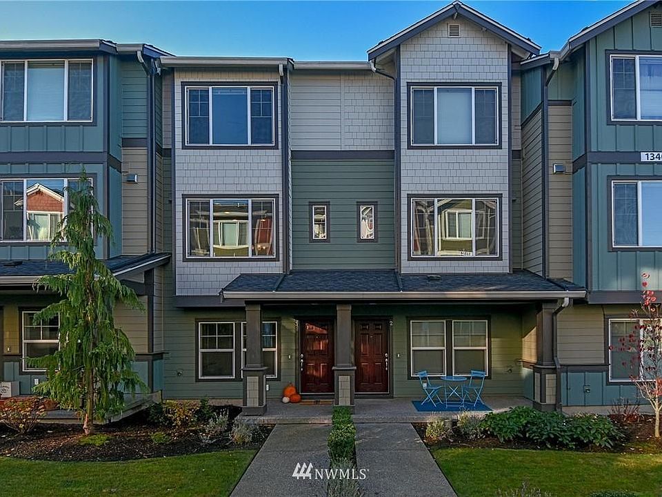 1st image of 13405 45th Dr SE Unit 3