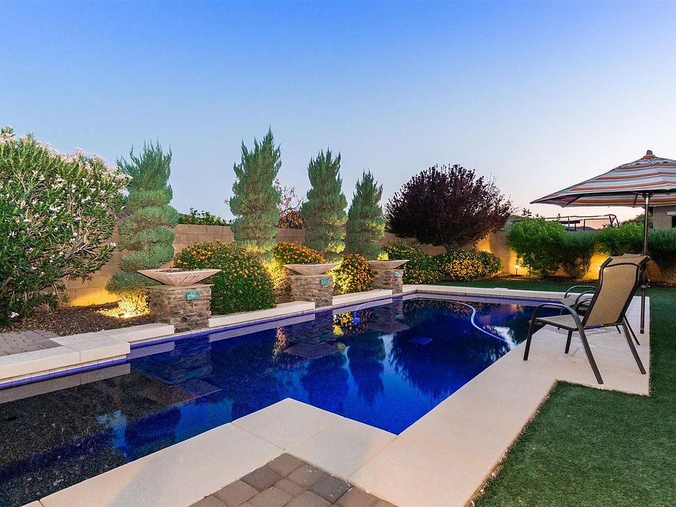 1st image of 12475 W Palo Brea Ln