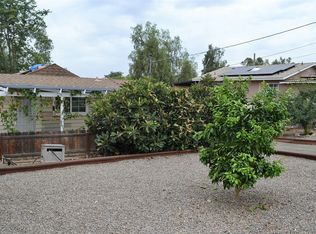 725 F St, Ramona, CA 92065