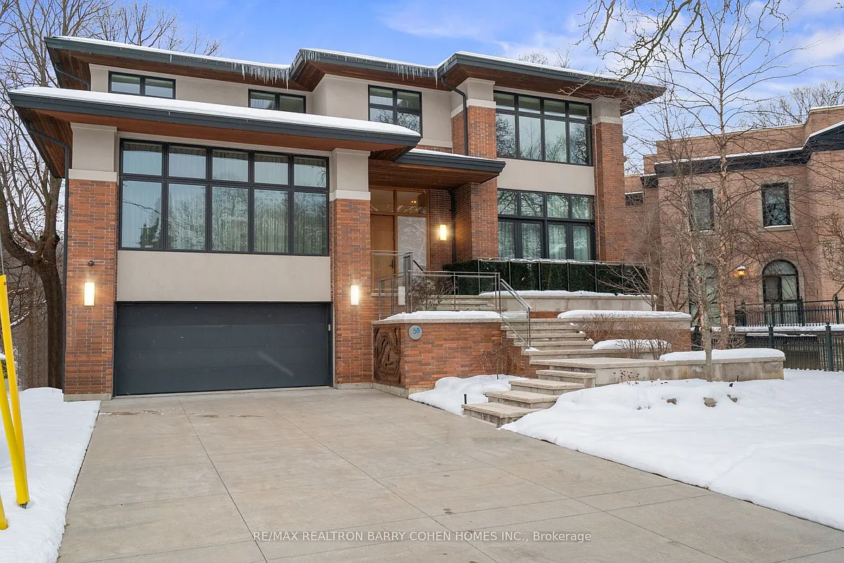 Photo 2 of 39 - 58 Timberlane Dr - Toronto, ON Building Photo - 58 Timberlane Dr