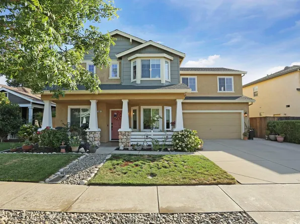 494 Summerton Ln, Turlock, CA 95382