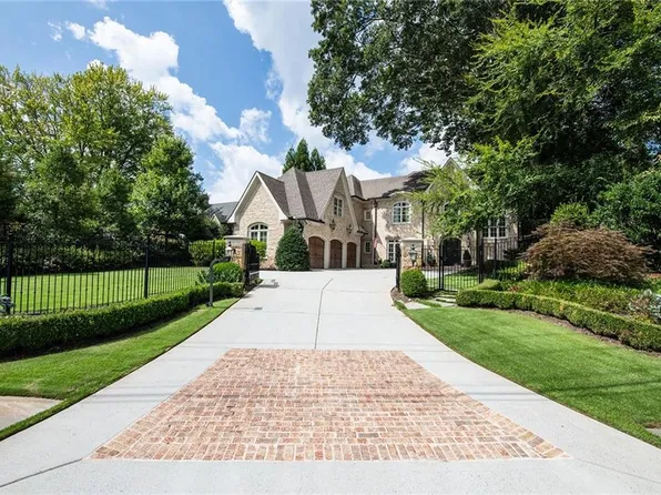 4794 Dudley Ln, Sandy Springs, GA 30327