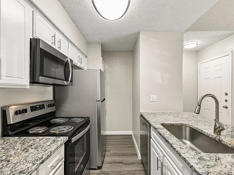 The Lydian Apartments — Photo 49